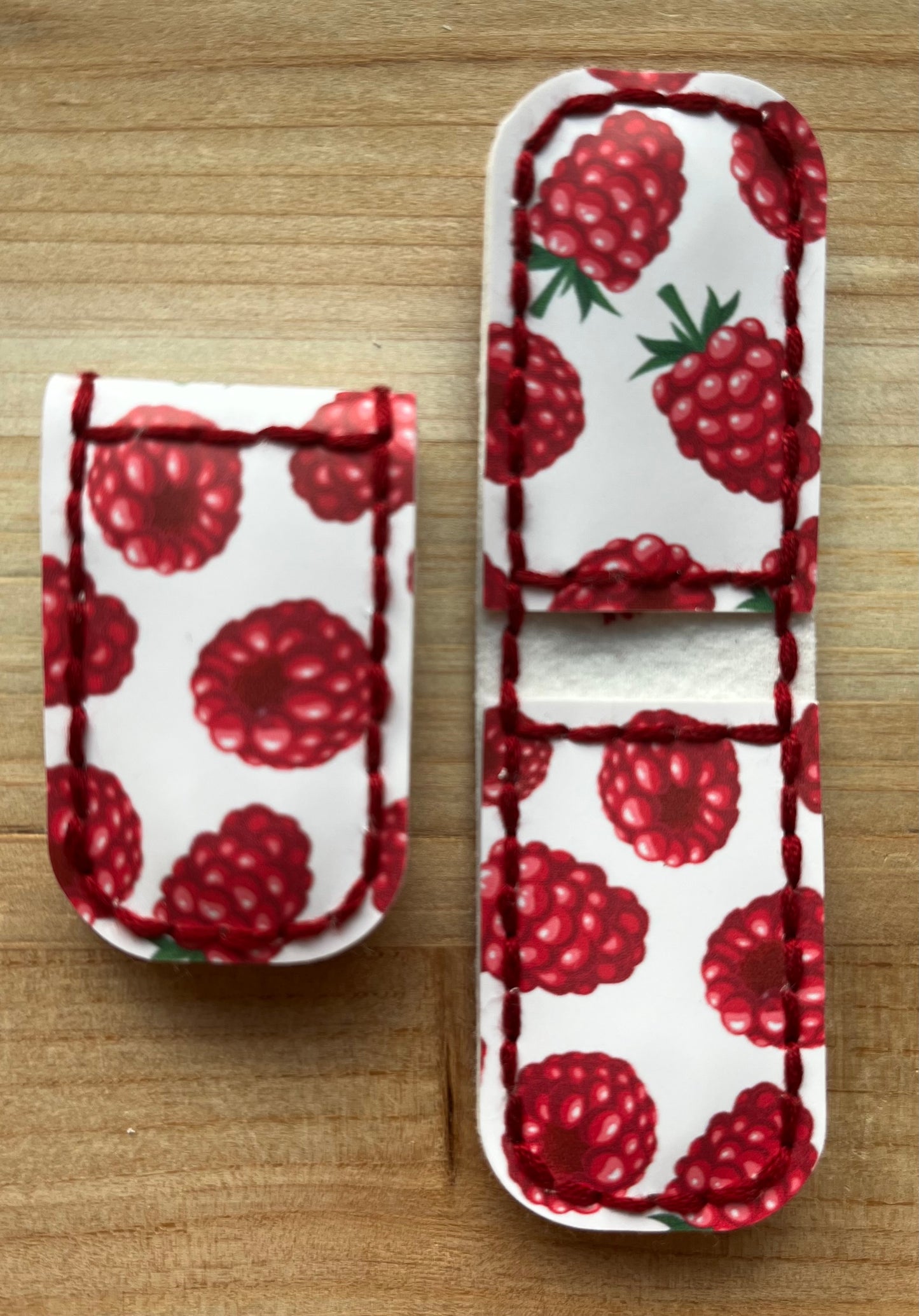 Magnetic Bookmark Raspberry
