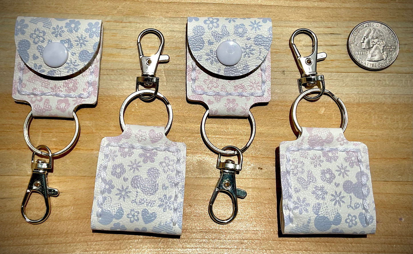 Coin/Quarter Holder Keychain - Mouse Head Ombre