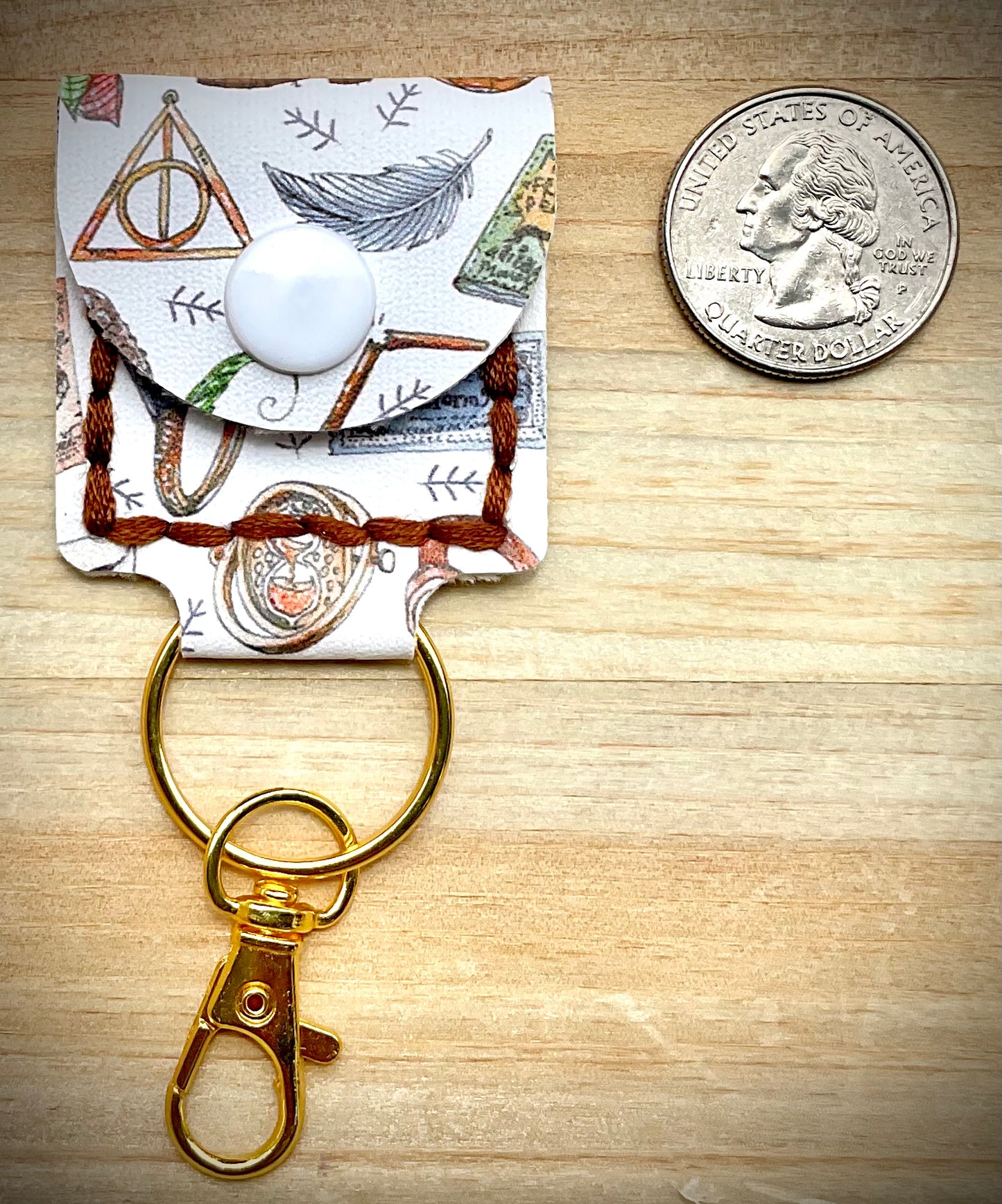 Coin/Quarter Holder Keychain - Wizard World
