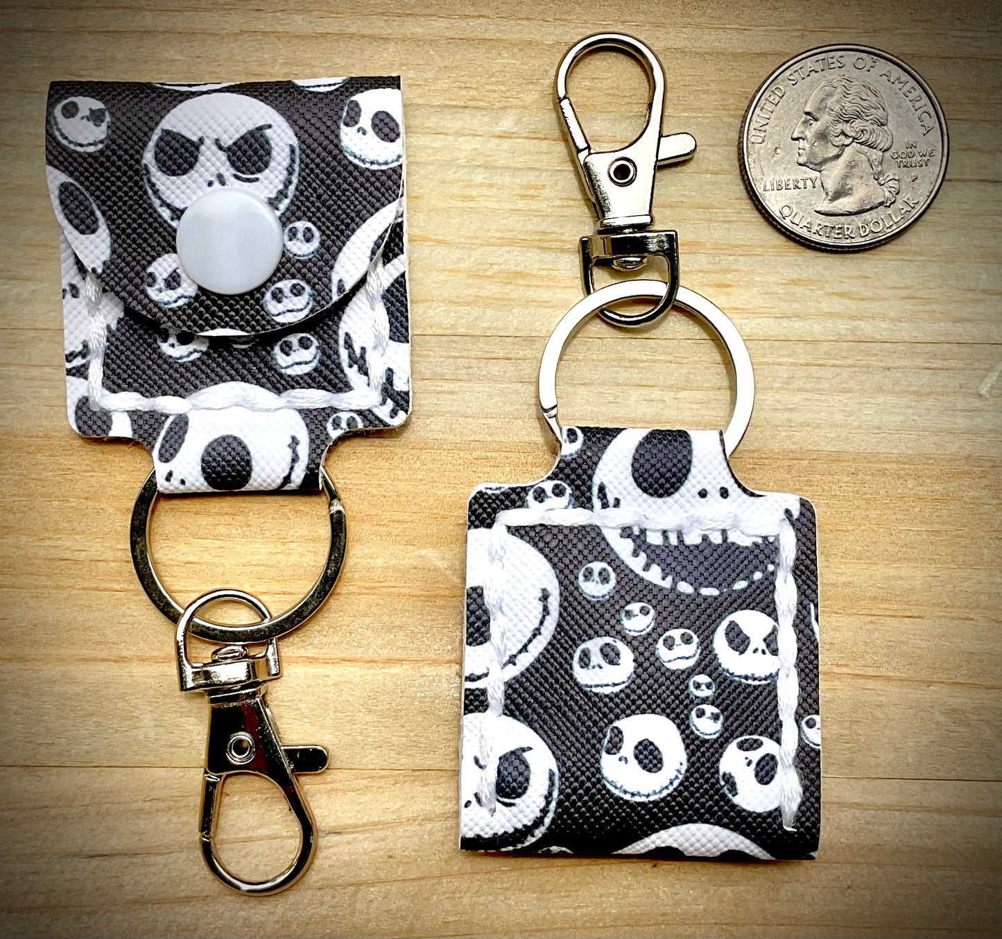 Coin/Quarter Holder Keychain - Halloween Skeleton